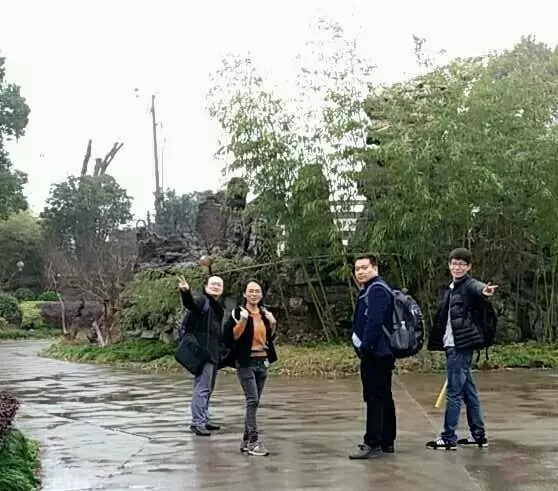 北大青鸟洛阳融科上海就业峰会