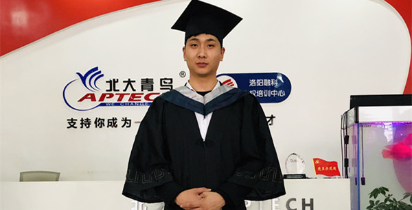 祝贺袁*龙同学高薪就业月薪5000元