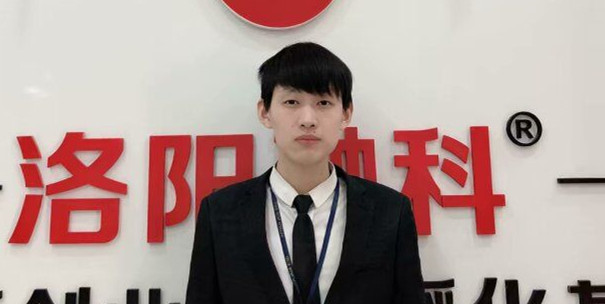 祝贺郭*同学高薪就业月薪9000元！